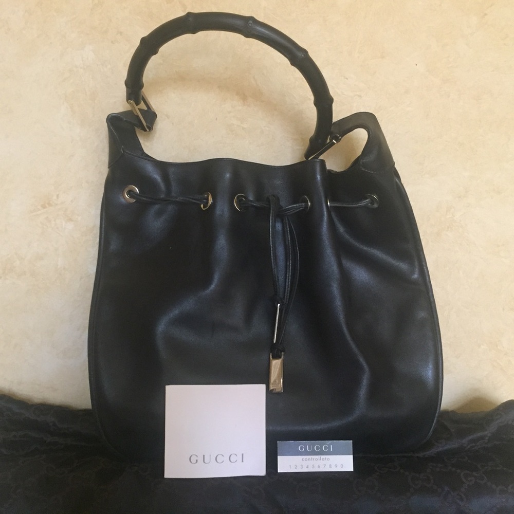 👜👜Authentic Gucci Bamboo handle bag